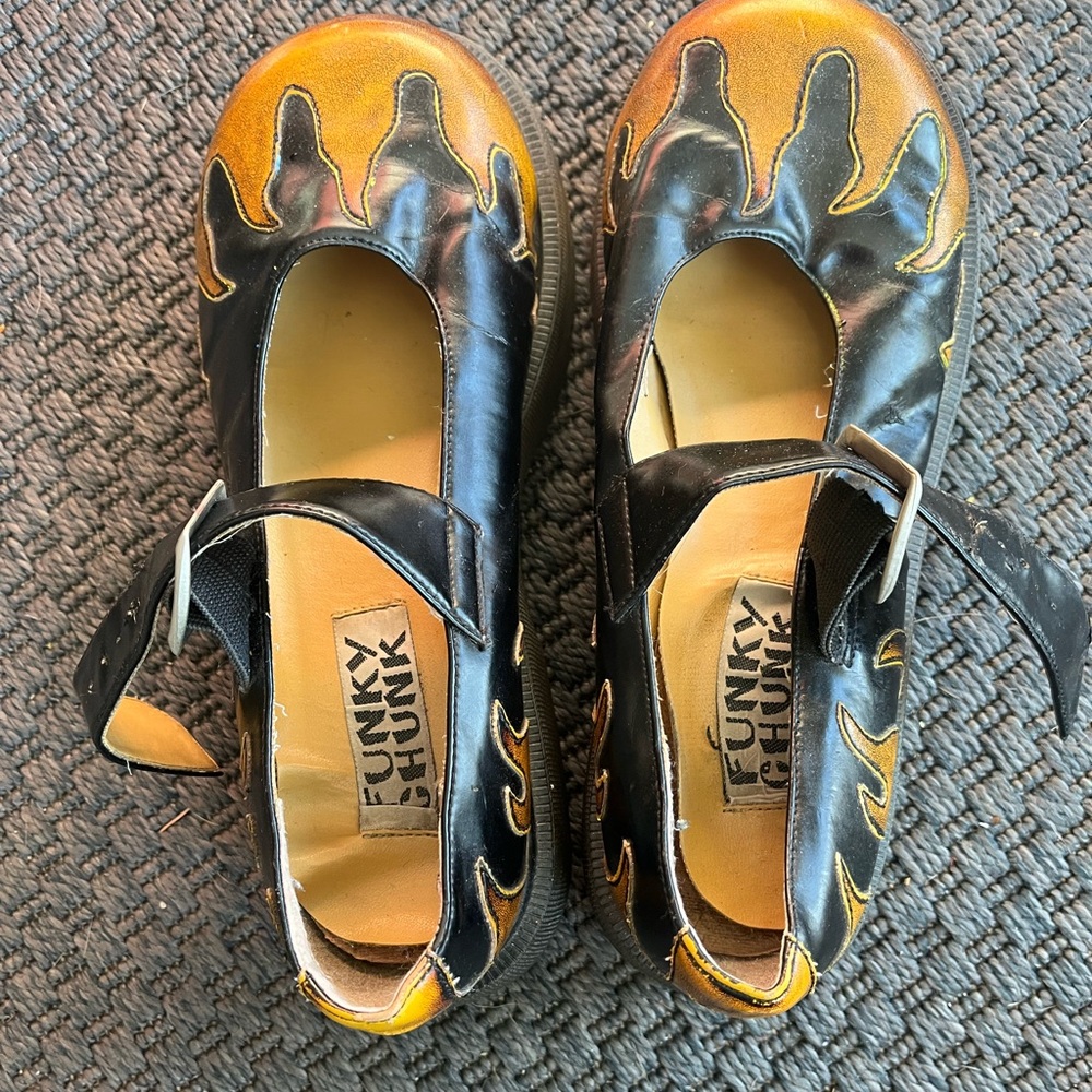 Funky Chunk Flame Platform Shoes, Size 8.5